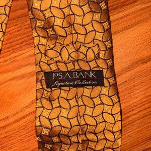 Men’s Jos. A. Bank neck tie